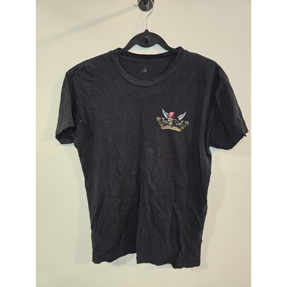 Disney Pirates of the Caribbean T-Shirt – Skull "Dead Men Tell No Tales" Medium